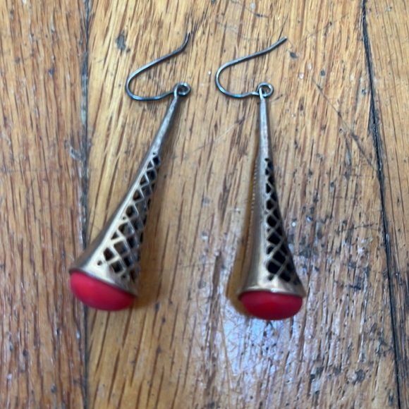 EVINE LIVE 925 silver/red stone necklace and dangle  earrings set w/box - Picture 4 of 9